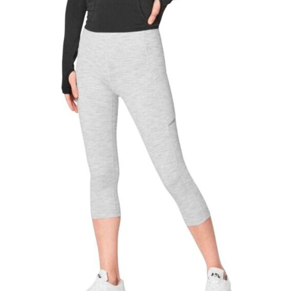 LULULEMON ATHLETICA Speed Up Crop 21' Size 4